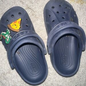 CROCS Blue Sandals with Versatile Strap and Ventilation